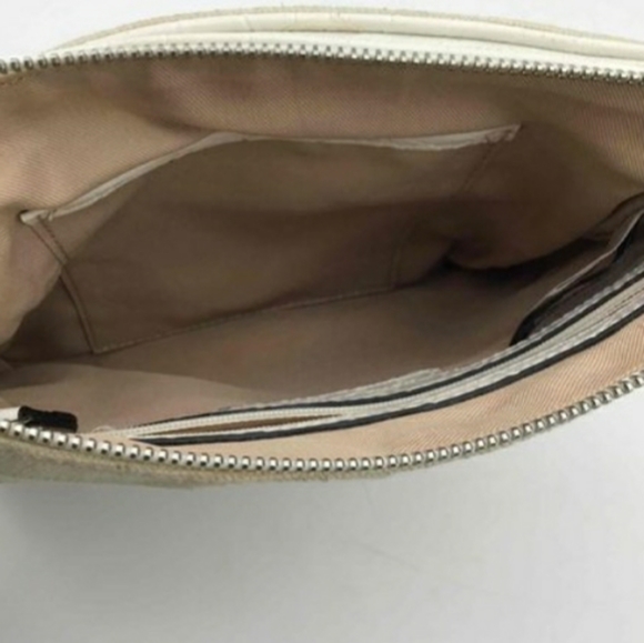 BOGO Ivory Dana Buchman crossbody bag - Picture 3 of 4